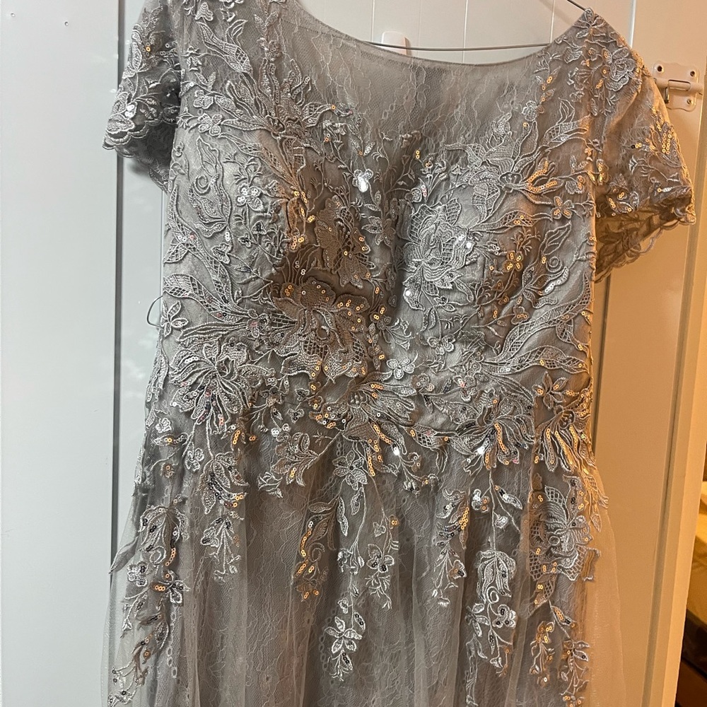 Eureka dress